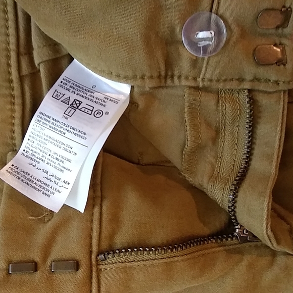 VGUC Old Navy pixie ankle length mustard skinny pant. Size 0. Length 26 … - Picture 6 of 9